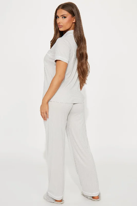 chill-vibes-only-ribbed-pj-pant-set-grey