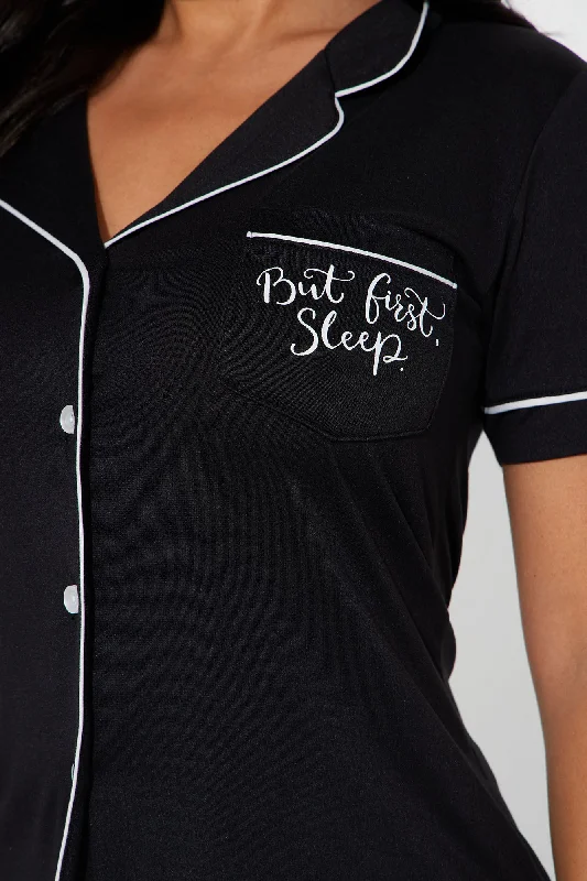 sleep-comes-first-pj-short-set-black-white