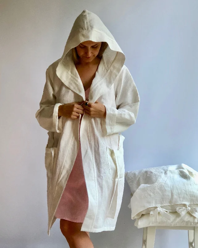 white-linen-robe-veronica-waffle-1313