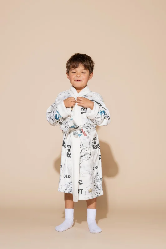 robot-attacked-kids-robe